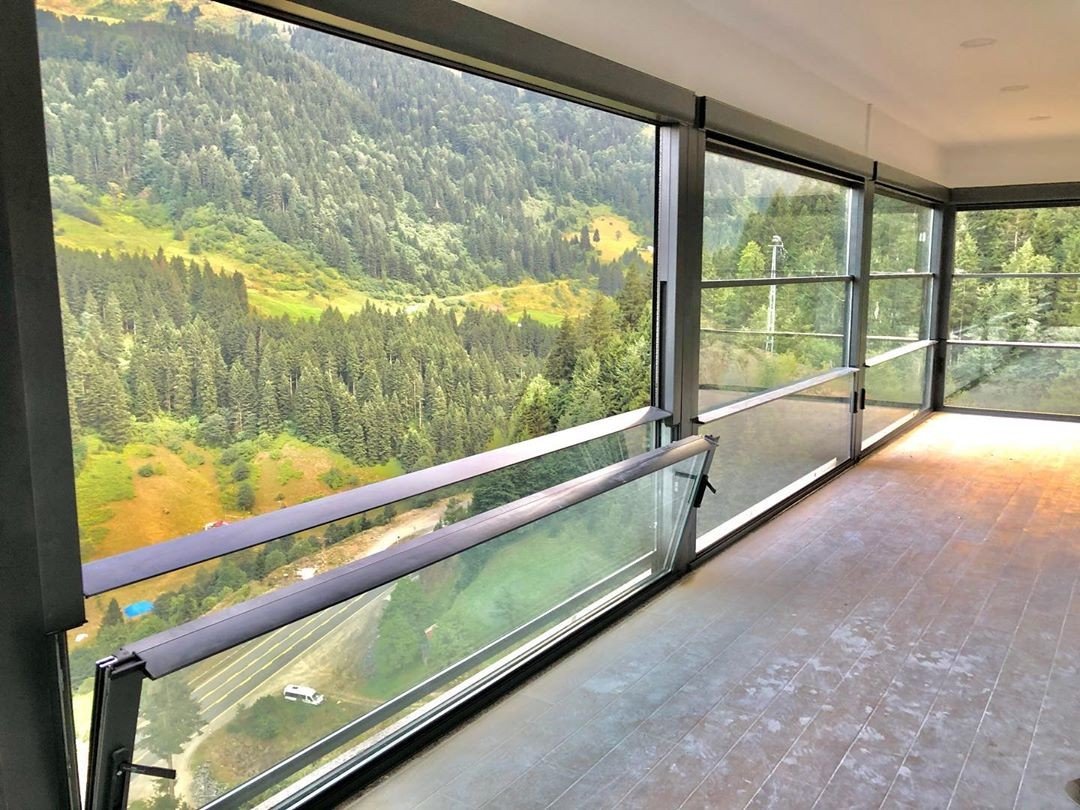 Giyotin Cam Sistemleri